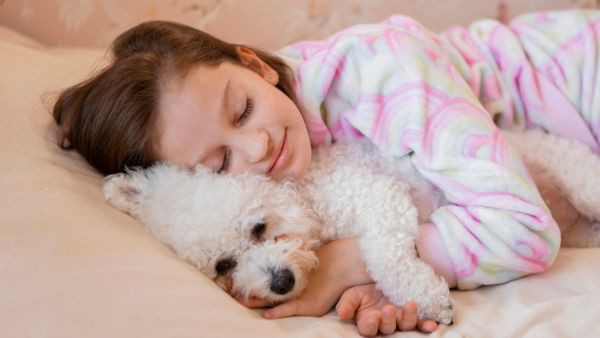 Step 2: Take Frequent Breaks While They Are Alone In Bed