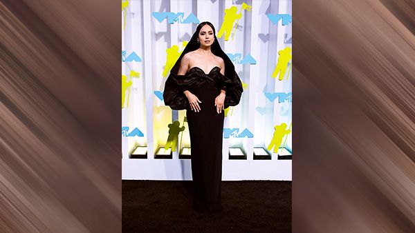 Sofia Carson in Carolina Herrera