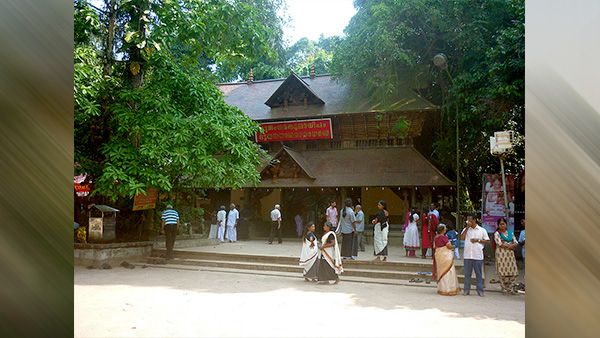 4. Mannarasala Nagaraja Temple