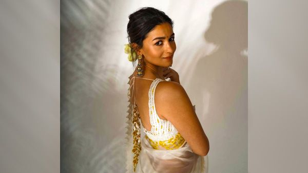 Alia Bhatt in Bun With Flowers