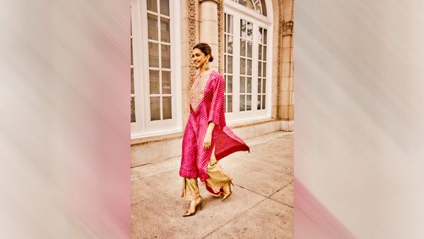 Deepika Padukone in Pink Suit