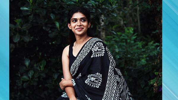Dushara in Black Embroidery Saree