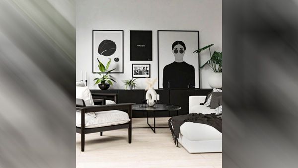 Go Monochrome Go Monochrome