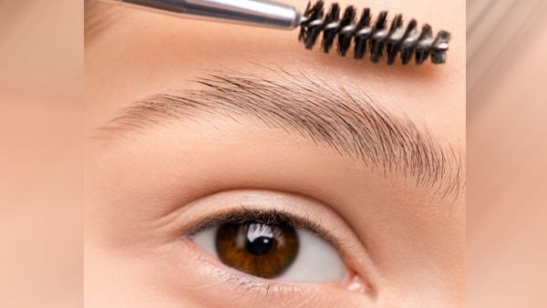 Step 8 - Highlight the Brows