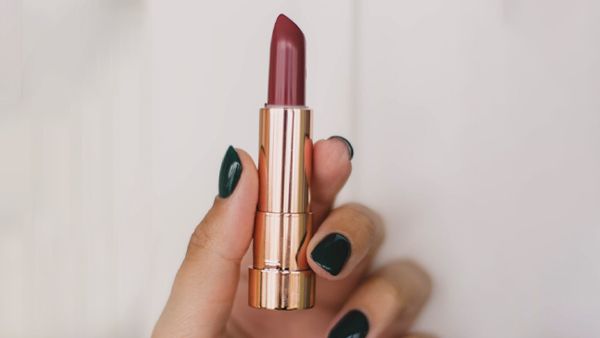 Step 7 - Highlight the Lips