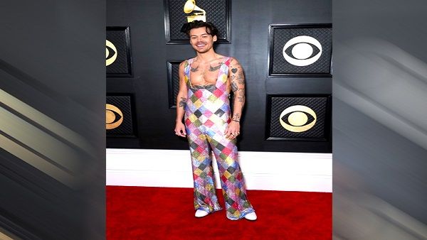 Harry Styles in Egonlab