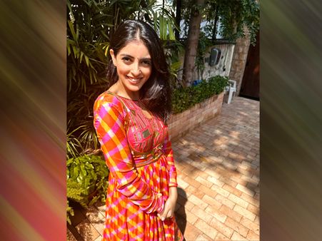 Mix of Orange and Pink