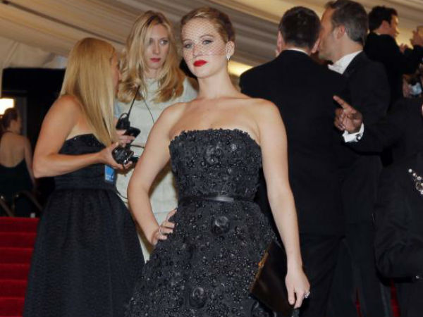  કંઇક આવી ફેશન જોવા મળી મેટ બોલ 2013માં