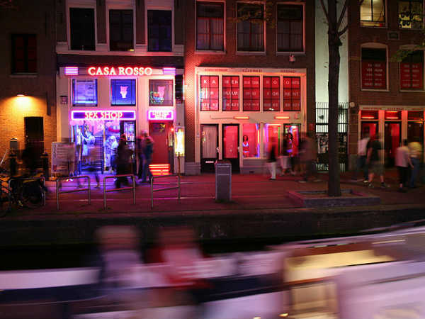 જાણો : વિશ્વના 10 સૌથી લોકપ્રિય રેડ લાઈટ જીલ્લાઓ