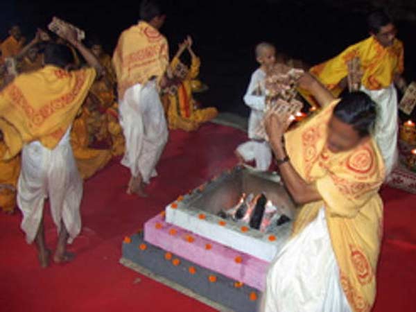 આપણા પરિધાન પર ગર્વ હોવો જોઇએ