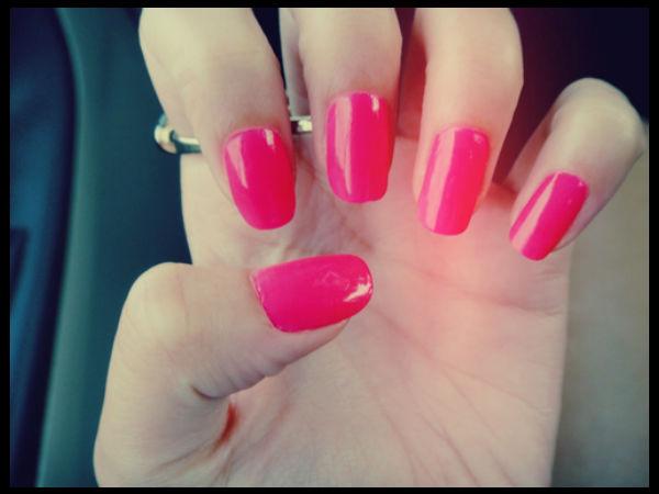 લાંબા નખ