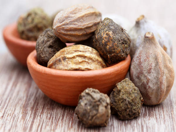 ત્રિફળા ચૂર્ણ