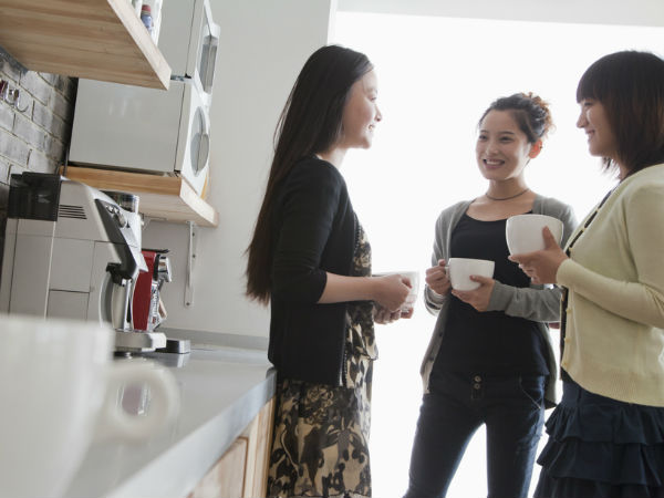 તેમને ખુલ્લા મને વાત કરો