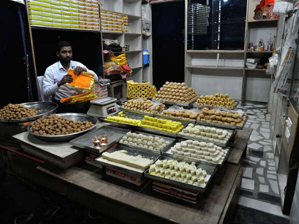 safe gujiyas this Holi