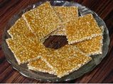 लोहड़ी में बनाएं टेस्‍टी नारियल की चिक्‍की