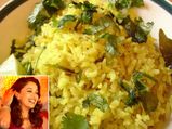 माधुरी दीक्षित का फेवरेट है यह कान्‍दा पोहा  