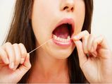लोगों को क्यों करना चाहिए फ्लॉस?