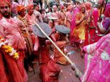 क्‍या होती है बरसाना की लठ्ठमार होली 