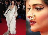 कांस में सोनम का ये देसी लुक 