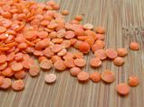 मसूर दाल से बनाइये बॉडी स्‍क्रब