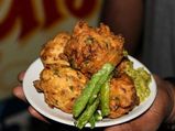 चावल के पकौड़े