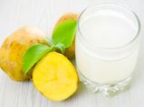 अच्‍छे स्‍वास्‍थ्‍य के लिये पिएं आलू का रस 