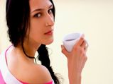 भूल कर भी ना खाएं ये 7 चीजें अपने पीरियड में 