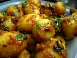 झट-पट आलू दम 