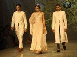 IBFW 2014: तरुन ताहिलयानी का गोल्‍ड कलेक्‍शन 