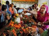 क्‍या है शिवलिंग पर दूध चढ़ाने का वैज्ञानिक रहस्‍य?