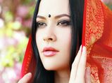 भारतीय महिलाएं क्‍यूं लेती हैं अपने सिर पर घूंघट? 