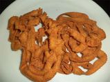  चाय के साथ सर्व करें टेस्‍टी रिबन पकौड़ा