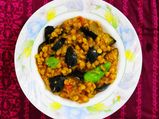   लंच के लिये पकाएं बैंगन चना दाल 
