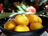   बसंत पंचमी में सभी को बना कर खिलाएं राजभोग