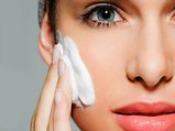 Beauty Tips: त्‍वचा रूखी है तो उसे ऐसे रखें हाइड्रेट 