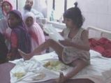  बहराइच के जंगलों में मिली मोगली गर्ल, सालों से रह रही थी बंदरों के झुंड के साथ 