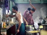 कैग का बड़ा खुलासा, इंसानों के खाने लायक नहीं है रेल में मिलने वाला खाना
