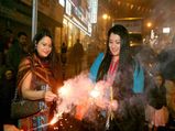  दिवाली को बनाना है हैप्‍पी तो अस्‍थमा के मरीज़ रखें इन बातों का ख्‍याल  