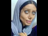 अजीब! एंजलीना जोली की तरह दिखने के लिए इस औरत ने करवाई 50 सर्जरी 