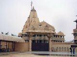 ग्रहण काल में मंदिरों के पट कर दिए जाते हैं बंद, जानें क्यों
