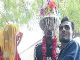 कानपुर में पति ने कराई बीवी की उसके बॉयफ्रेंड से शादी, पहले नाचा फिर विदाई में खूब रोया 