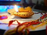 इस साल रक्षाबंधन पर बनेगा 12 घंटे का मुहूर्त, जान लें पूजा विधि