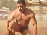  कभी सोचा है अखाड़े में पहलवान क्‍यों पहनते हैं लंगोट, पुरुषों के सेहत से जुड़ा है इसका राज 