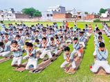 तो इस वजह से स्कूल में टीचर देती थी उठक-बैठक की सजा!