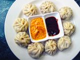 क्‍या आपको मोमोज खाने का शौक हैं, जानें इसे खाने के नुकसान 