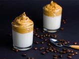 Dalgona Coffee Recipe : लॉकडाउन के बीच ट्रेंड हो रही है डालगोना कॉफी, जानें बनाने की आसान विधि
