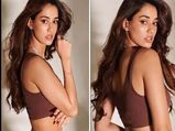 ब्रालेट टॉप में दिशा पटानी ने फ्लॉन्ट किया हॉट फिगर, देखें फोटो 