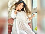 हिना खान का फैशन सेंस है शानदार, गणेश चतुर्थी पर करें कैरी और दिखें सबसे खूबसूरत 