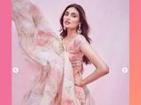 वेडिंग सीजन में स्टनिंग और खूबसूरत लुक के लिए आथिया शेट्टी के लुक को करें रिक्रिएट 