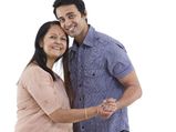 शादी के बाद बेटे मां को न बताएं ये बात, नहीं तो मैरिड लाइफ में आ सकती है खटास 